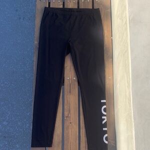 Black soft stretchy leggings…
